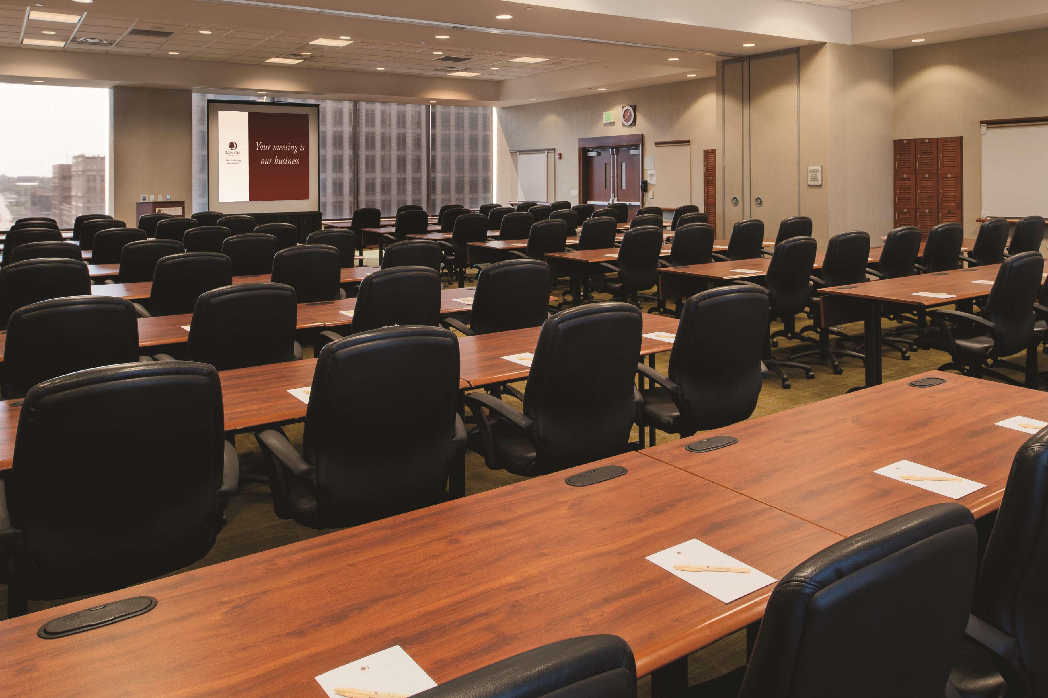 Doubletree By Hilton Hotel & Executive Meeting Center Omaha-Downtown Obchodní fotografie