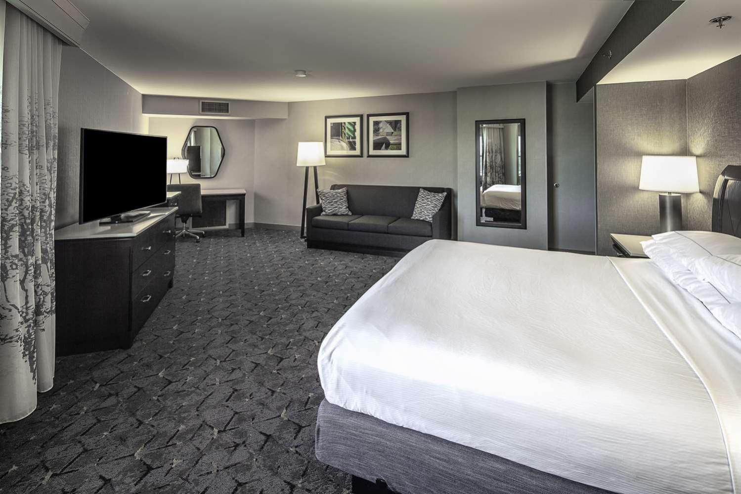 Doubletree By Hilton Hotel & Executive Meeting Center Omaha-Downtown Exteriér fotografie