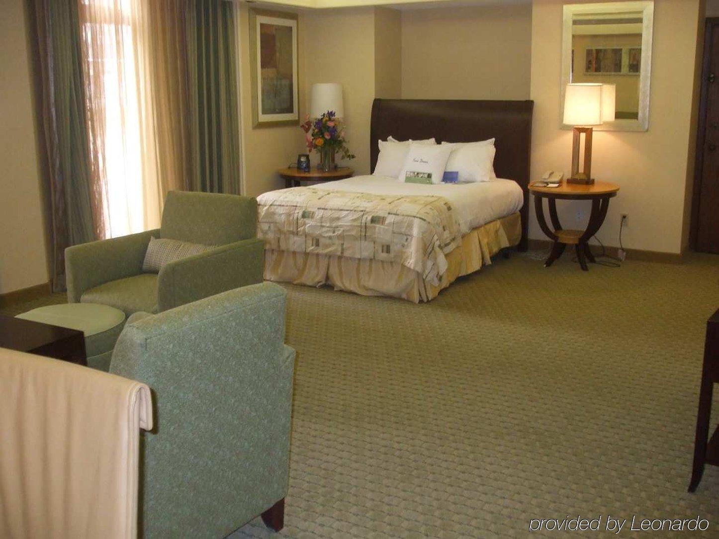 Doubletree By Hilton Hotel & Executive Meeting Center Omaha-Downtown Pokoj fotografie